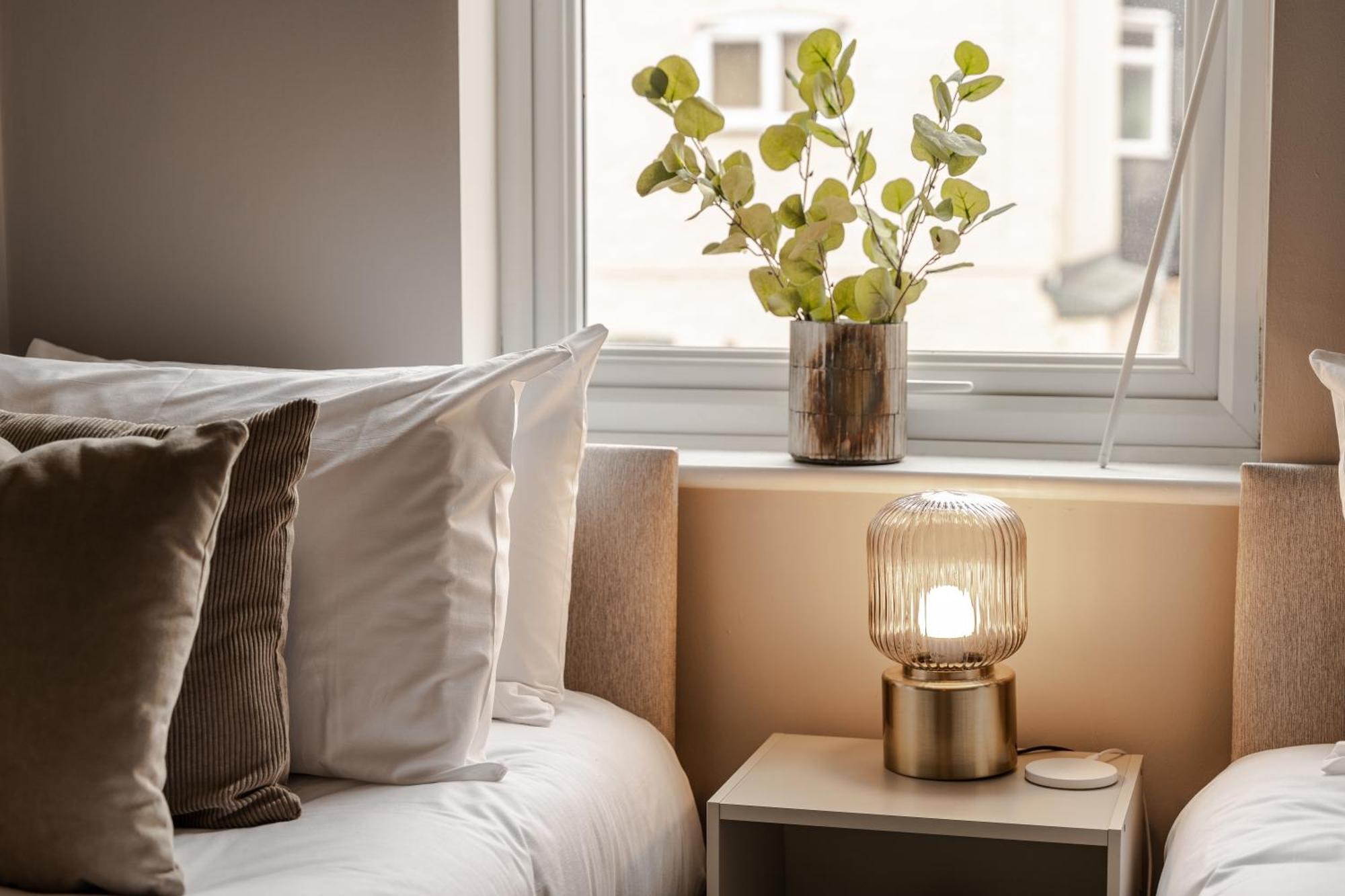 Stylish & Recently Refurbished Chester Apartment - Up To 6 Esterno foto