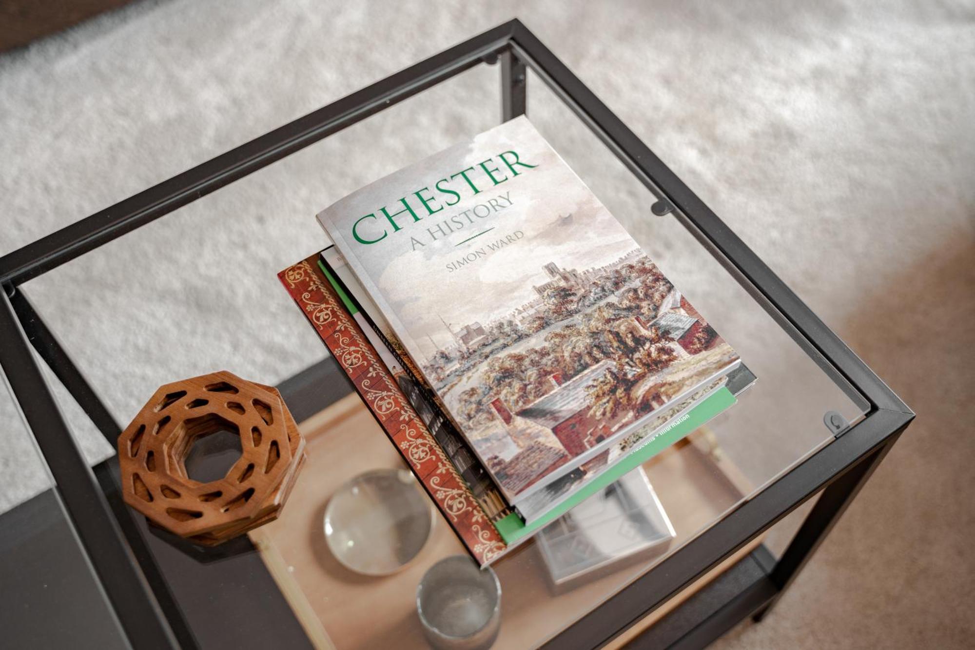 Stylish & Recently Refurbished Chester Apartment - Up To 6 Esterno foto