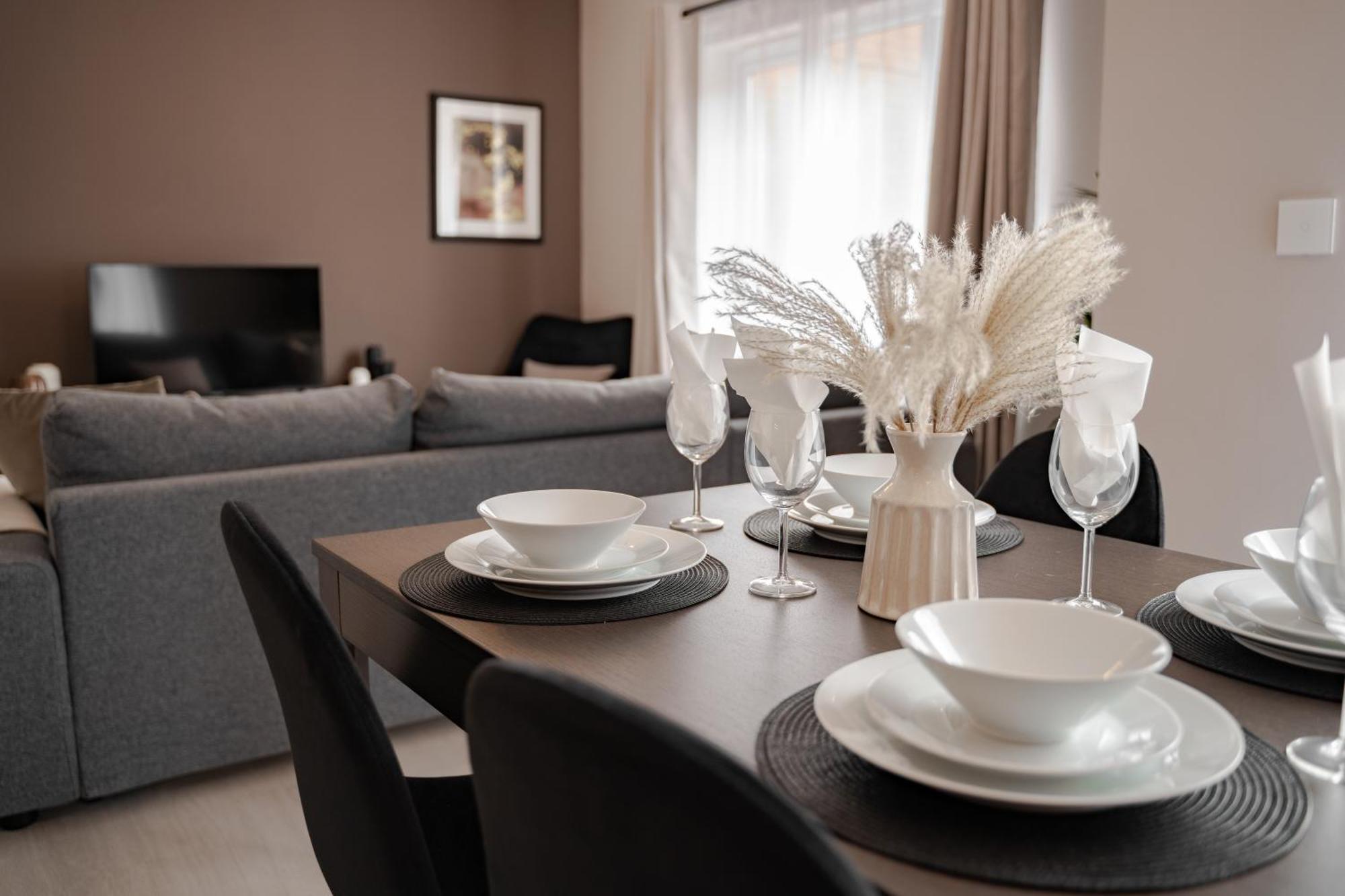 Stylish & Recently Refurbished Chester Apartment - Up To 6 Esterno foto